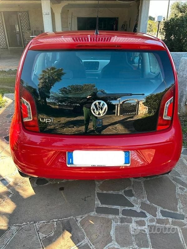 Gebraucht VW up! 60 PS (44 kW) 2012 Rot Kleinwagen