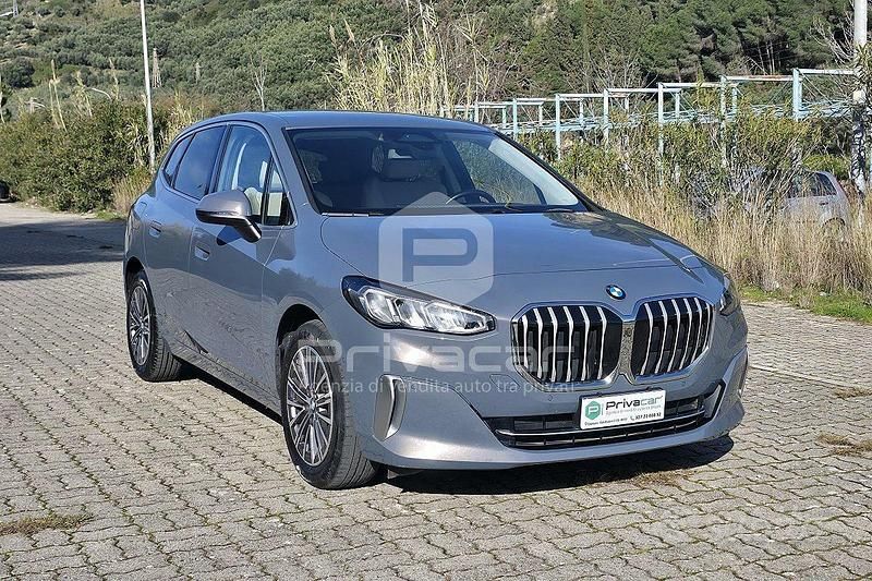 Usata BMW 218 Active Tourer Luxury Line 136 CV (100 kW) 2022 Grigio Monovolume