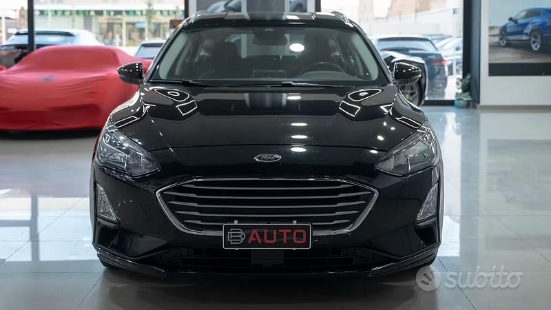 Usata Ford Focus 120 CV (88 kW) 2022 Nero Station wagon