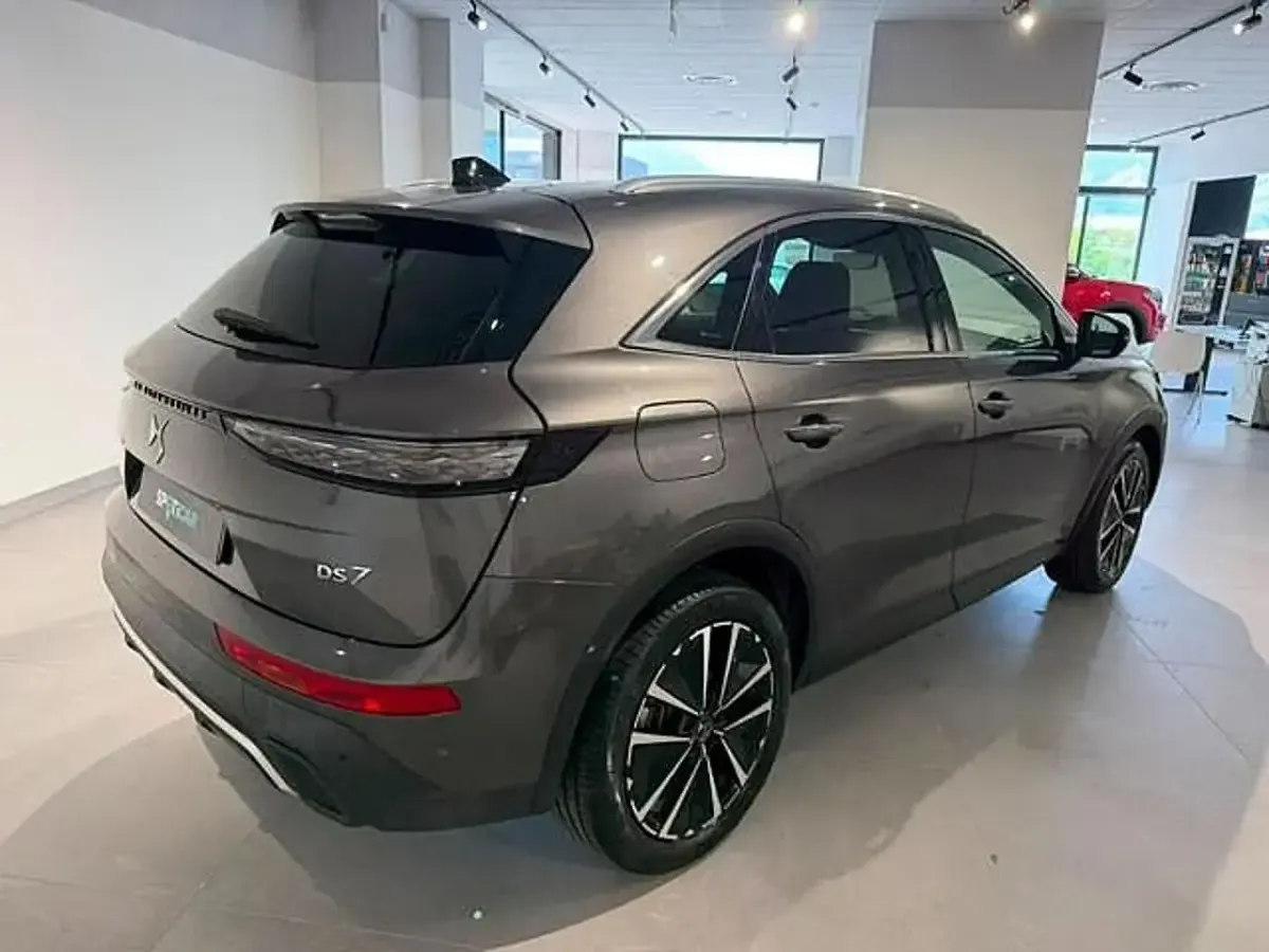 Usata DS Automobiles DS7 Crossback Rivoli 131 CV (96 kW) 2023 Grigio SUV