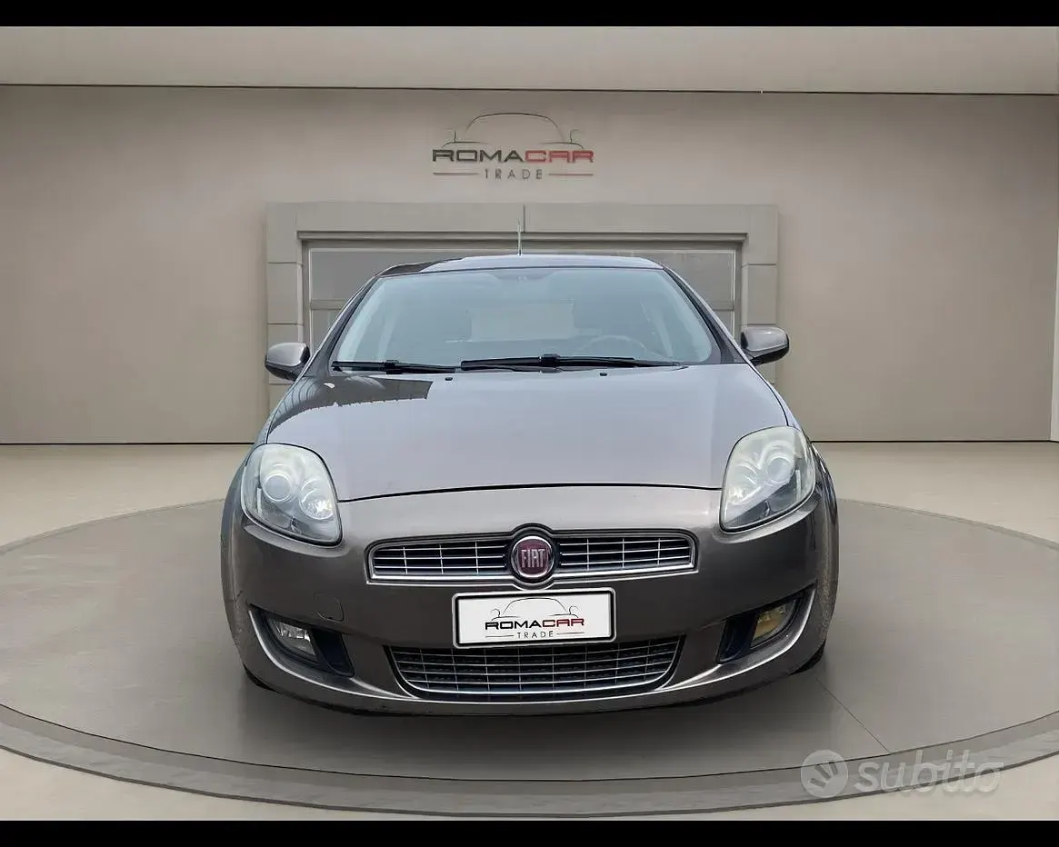 Usata Fiat Bravo 120 CV (88 kW) 2011 Giallo Utilitaria