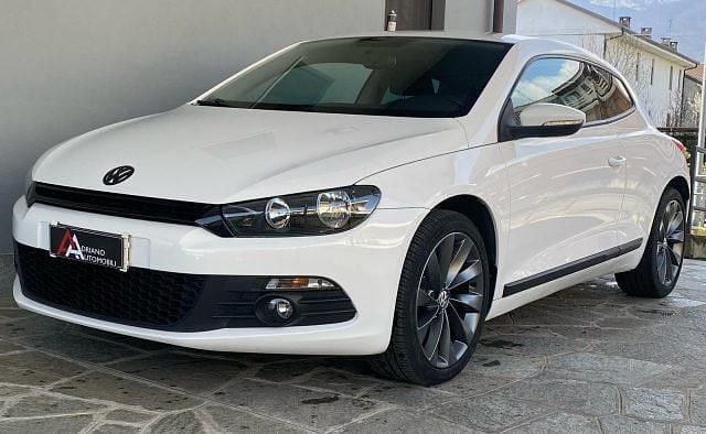 Usata VW Scirocco 160 CV (117 kW) 2010 Bianco Coupé