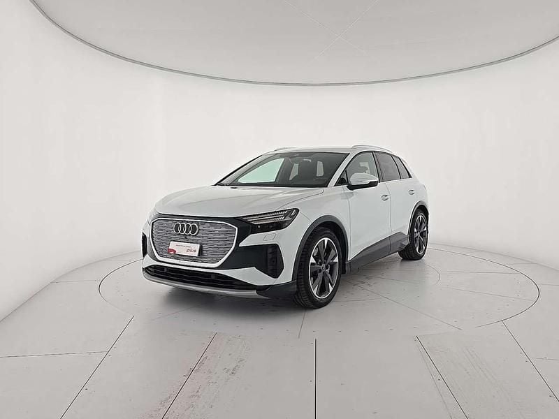 Blu/azzurro Usata 2023 Audi Q4 e-tron Advanced SUV | 32.900 € (Buon prezzo) - Immagine 1/4
