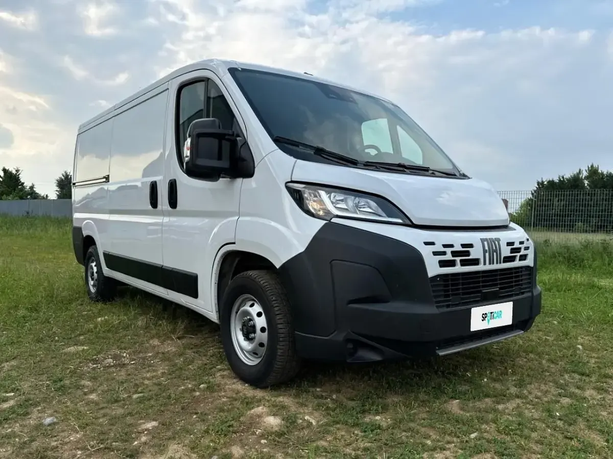 Usata Fiat Ducato 140 CV (102 kW) 2024 Bianco Furgone