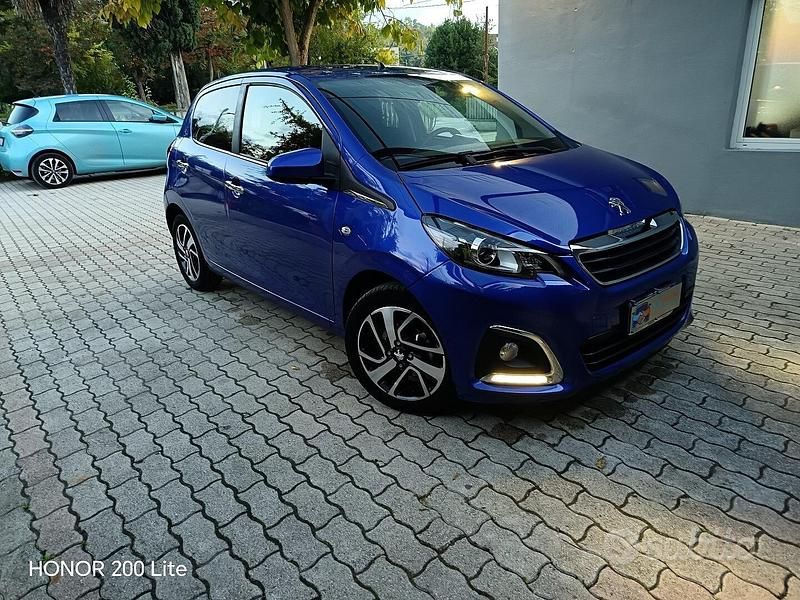 Nero Usata 2020 Peugeot 108 Allure Top Due volumi | 8999 € (Ottimo prezzo) - Immagine 1/4