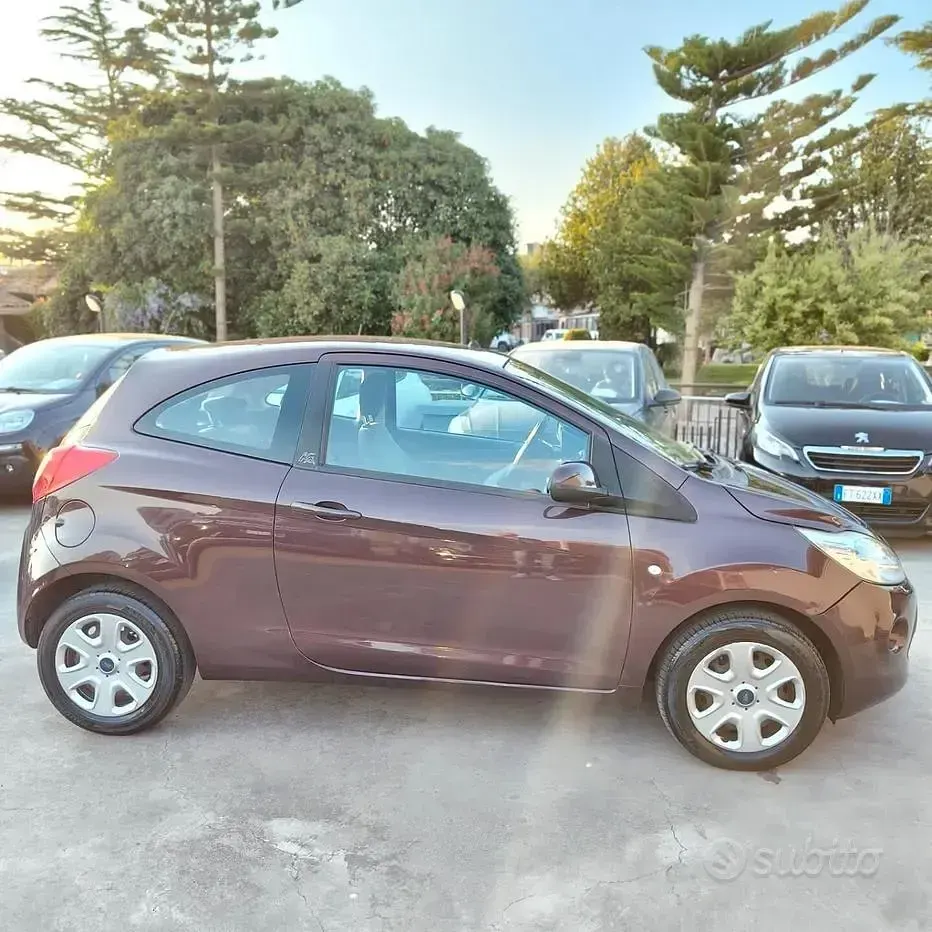 Usata Ford Ka 69 CV (50 kW) 2011 Rosso Utilitaria