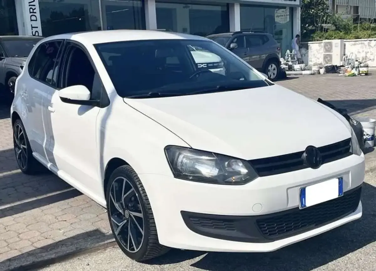 Usata VW Polo 75 CV (55 kW) 2014 Bianco Berlina