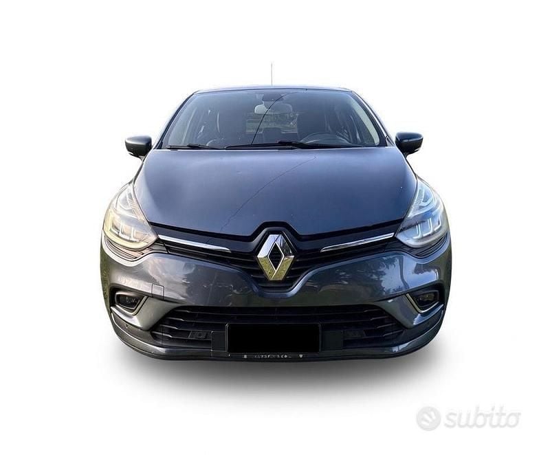 Usado Renault Clio IV 90 CV (66 kW) 2016 Gris Utilitario