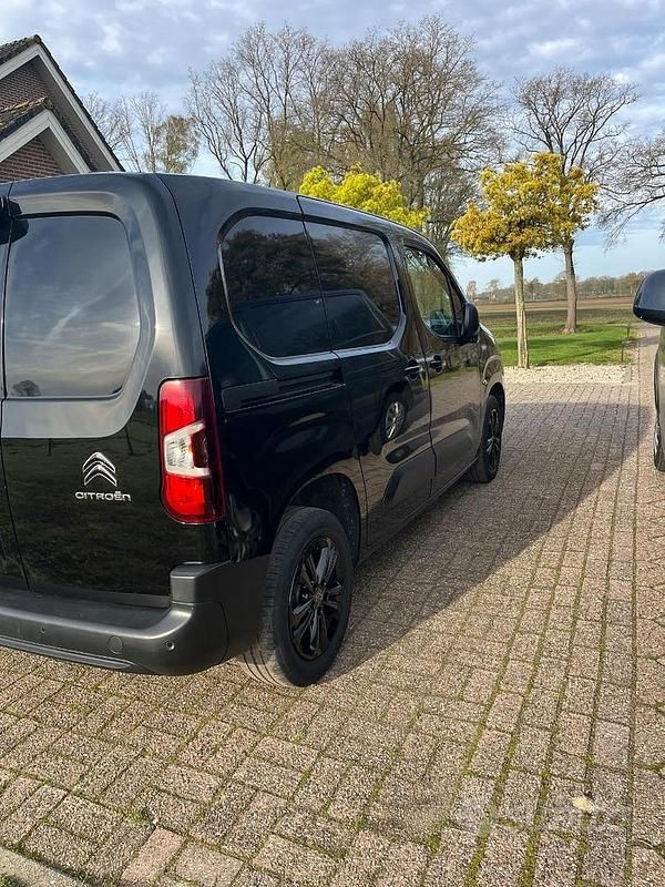 Usata Citroën Berlingo 2021 Nero Monovolume