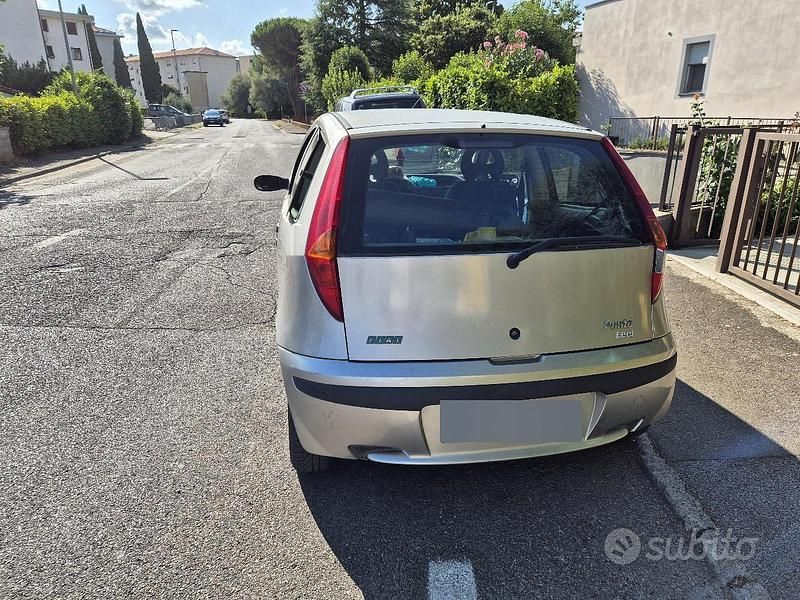 Usata Fiat Punto Feel 2003 Grigio Utilitaria