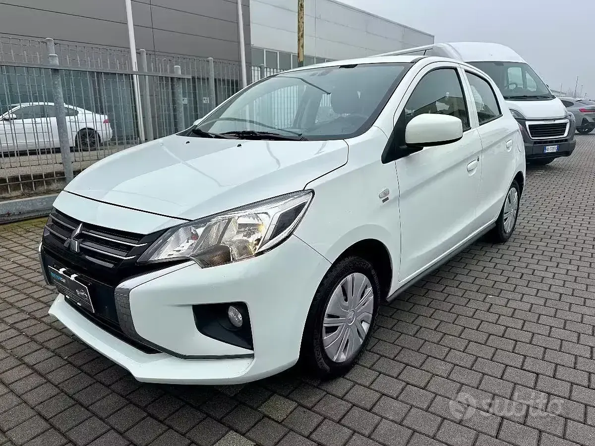 Usado Mitsubishi Space Star 71 CV (52 kW) 2020 Blanco Utilitario