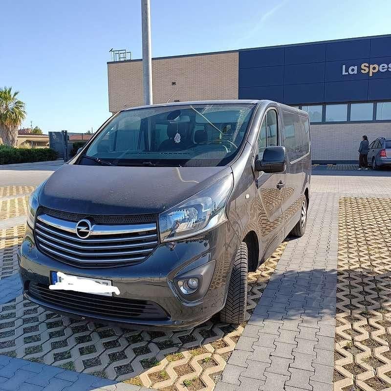 Usata Opel Vivaro S 125 CV (91 kW) 2018 Nero Monovolume