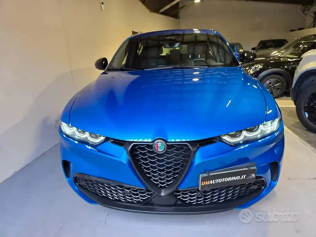 Usata Alfa Romeo Tonale Sprint 131 CV (96 kW) 2024 Blu/azzurro SUV