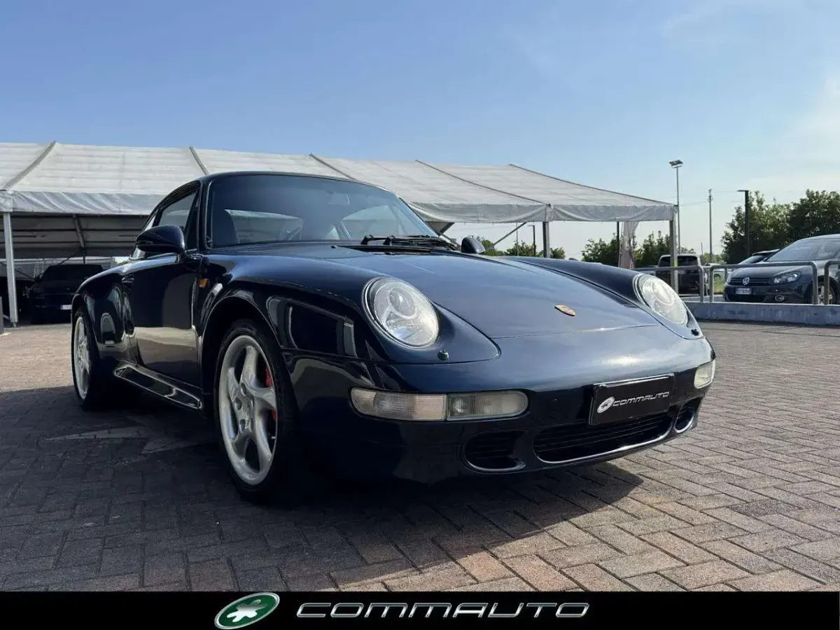 Usata Porsche 911 Carrera 4 286 CV (210 kW) 1996 Blu Coupé