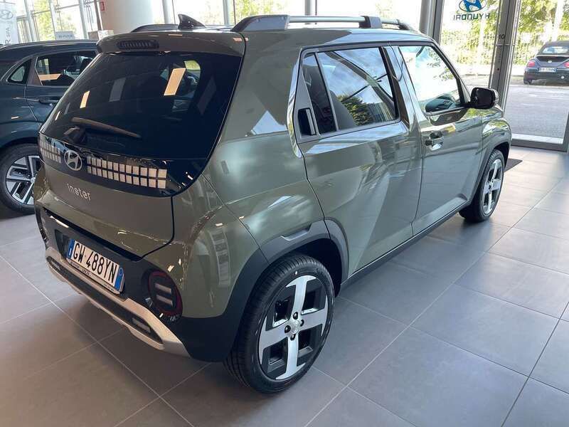 Nuova Hyundai Inster 84 kW (115 CV) 2025 Tomboi khaki Utilitaria
