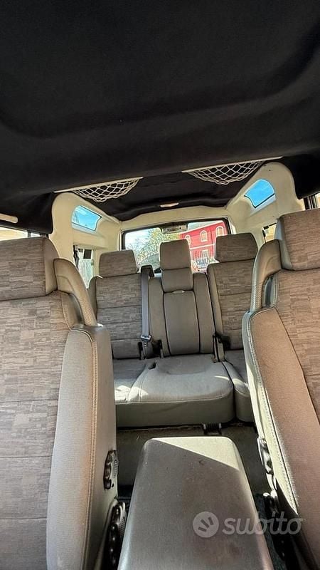 Usata Land Rover Discovery 2 139 CV (102 kW) 2001 Argento SUV