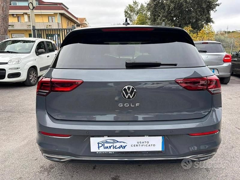 Brugt VW Golf VIII Style 115 HK (84 kW) 2021 Grå Sedan