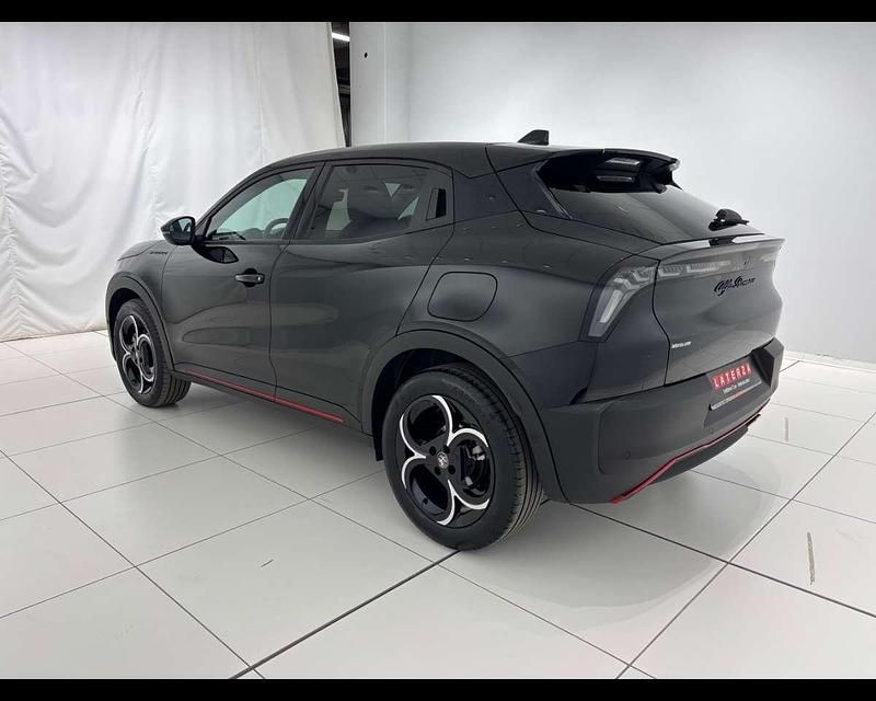 Usata Alfa Romeo Junior Edizione Speciale 136 CV (100 kW) 2024 Nero tortona SUV
