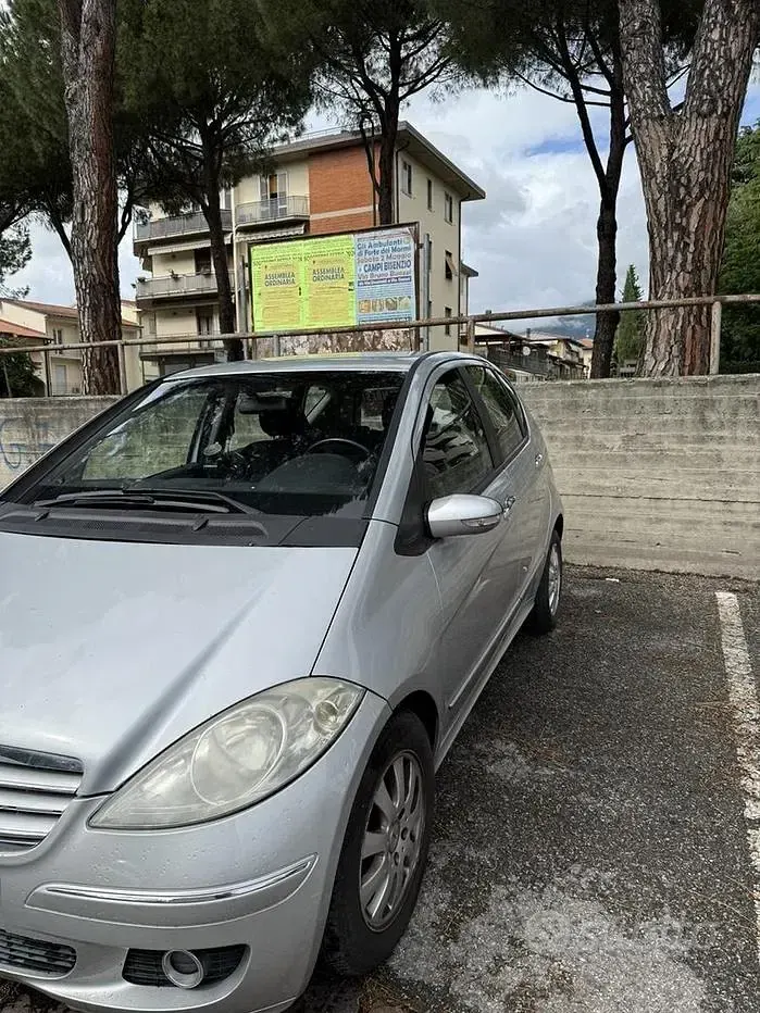 Usata Mercedes A180 109 CV (80 kW) 2006 Grigio Berlina