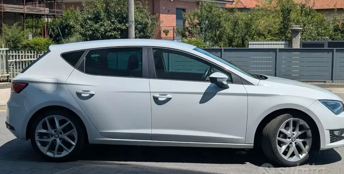 Usata Seat Leon FR 125 CV (91 kW) 2015 Bianco Berlina