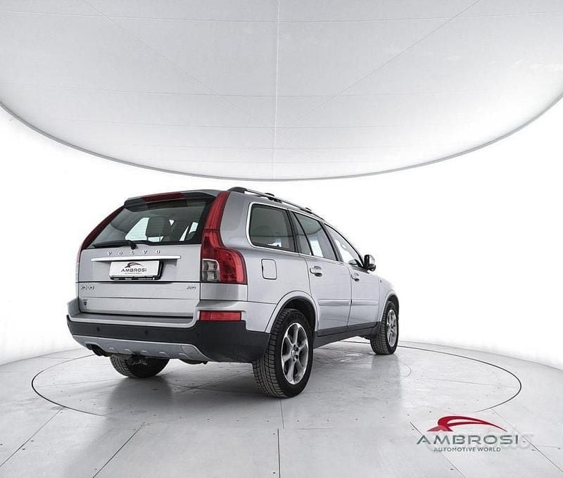 Usata Volvo XC90 185 CV (136 kW) 2009 Grigio SUV