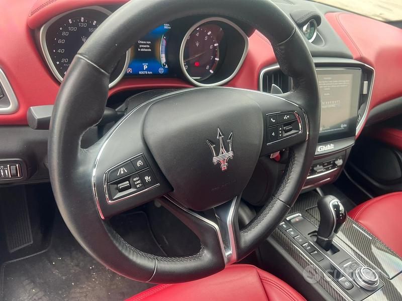 Usata Maserati Ghibli 430 CV (316 kW) 2018 Grigio Berlina