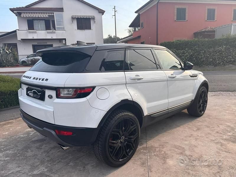 Usata Land Rover Range Rover evoque SE Dynamic 150 CV (110 kW) 2017 Bianco SUV