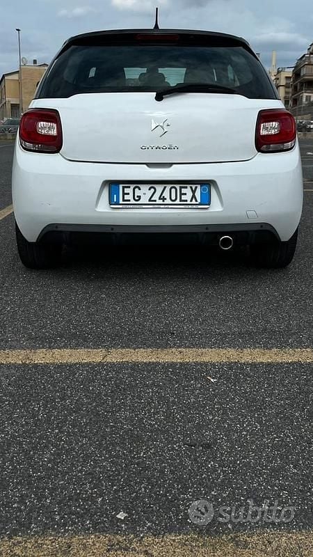 Usata Citroën DS3 95 CV (69 kW) 2010 Bianco Utilitaria