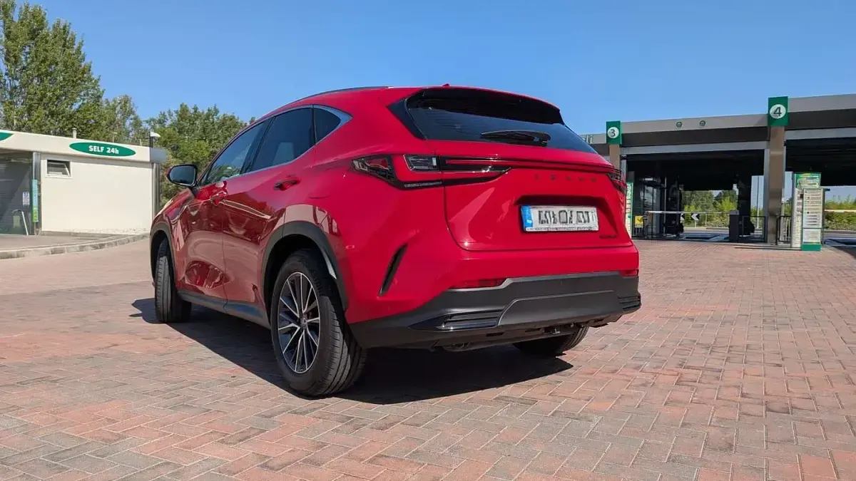 Usata Lexus NX350h 190 CV (139 kW) 2024 SUV