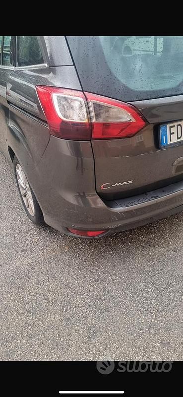 Usata Ford C-MAX 2016 Grigio Monovolume