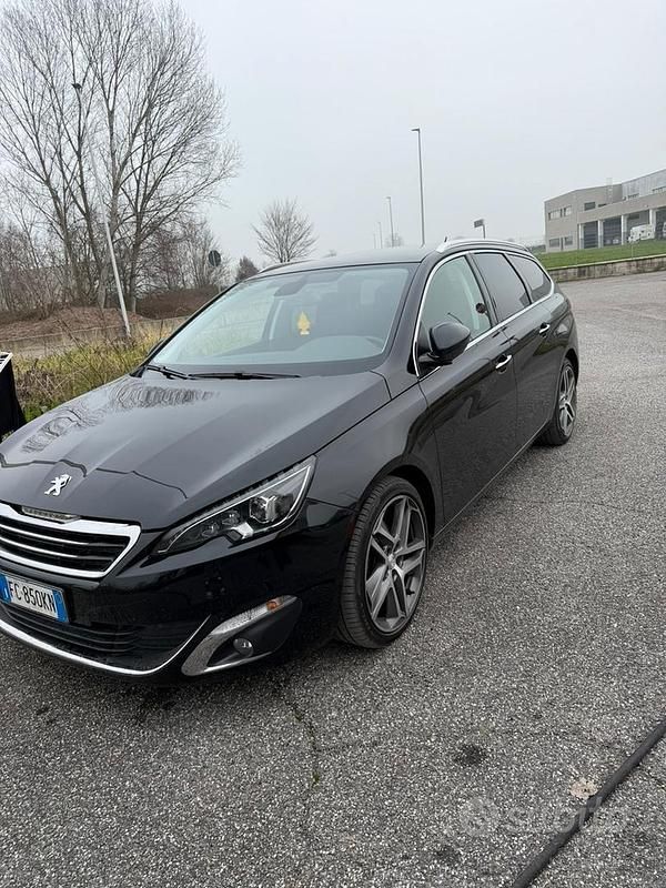 Usata Peugeot 308 SW GT-line 130 CV (95 kW) 2016 Station wagon