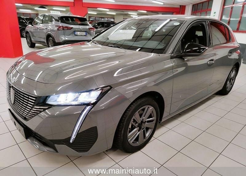 Usata Peugeot 308 Allure+ 131 CV (96 kW) 2024 Grigio scuro Utilitaria