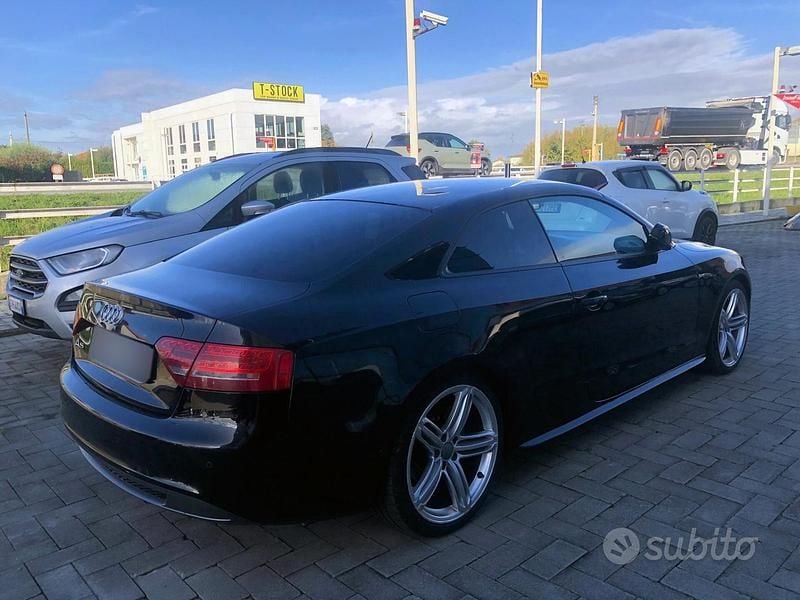 Usata Audi A5 Ambition 180 CV (132 kW) 2010 Nero Coupé