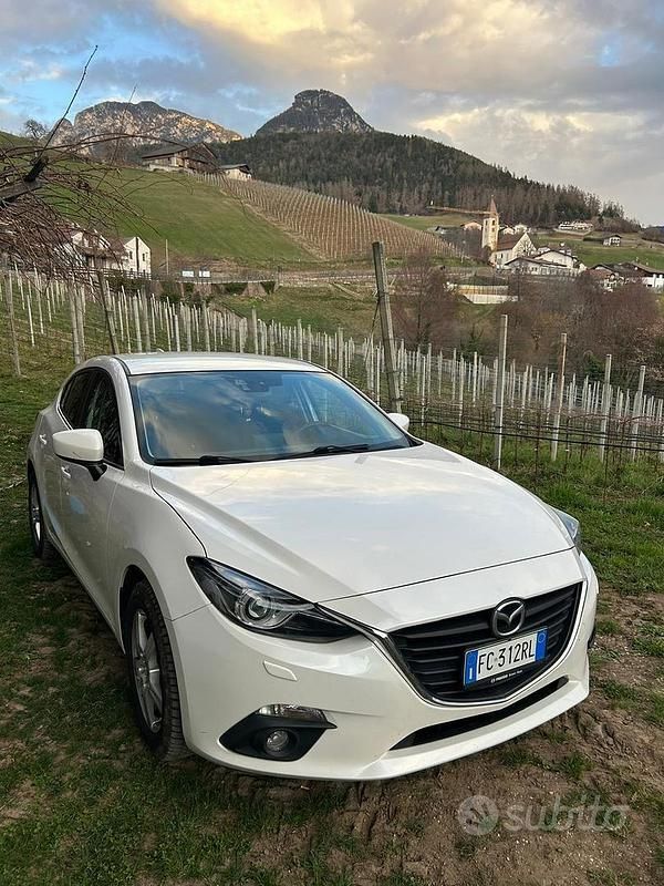 Usata Mazda 3 100 CV (73 kW) 2016 Bianco Berlina
