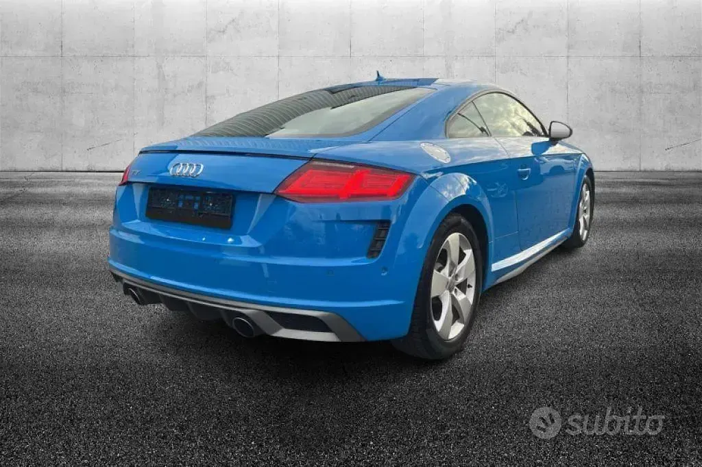 Usata Audi TT Roadster Business 197 CV (144 kW) 2020 Blu/azzurro Cabrio
