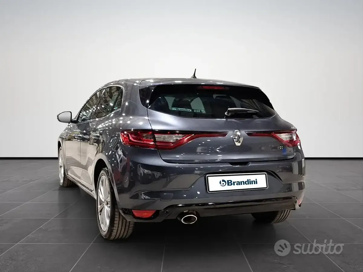 Occasion Renault Mégane Intens 110 PK (80 kW) 2018 Grijs Sedan