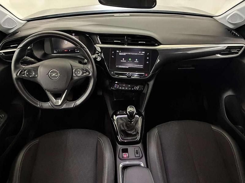 Usado Opel Corsa Edition 101 HP (74 kW) 2021 Preto Citadino