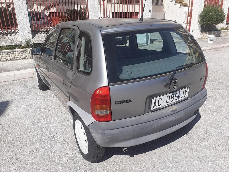 Usata Opel Corsa 1995 Utilitaria