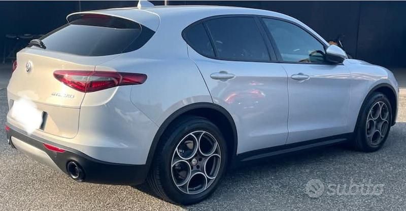 Usata Alfa Romeo Stelvio Super 190 CV (139 kW) 2022 SUV