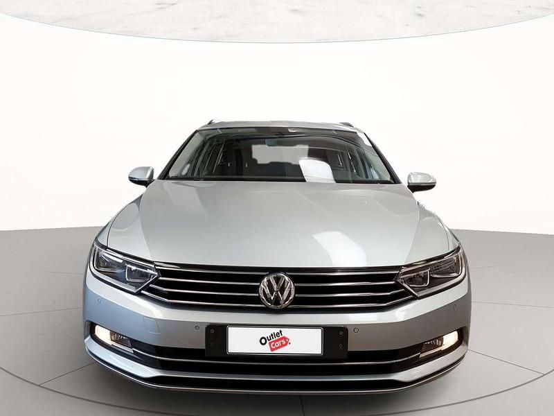 Usata VW Passat Business 150 CV (110 kW) 2019 8e reflex silver metallizzato Station wagon