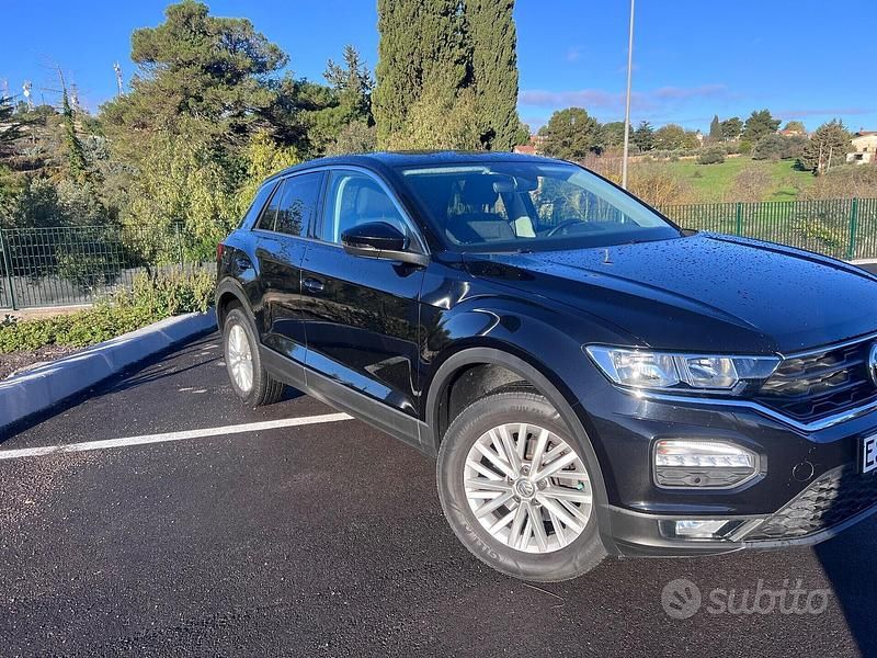 Marrone Usata 2020 VW T-Roc Style SUV | 18.200 € (Ottimo prezzo) - Immagine 1/4