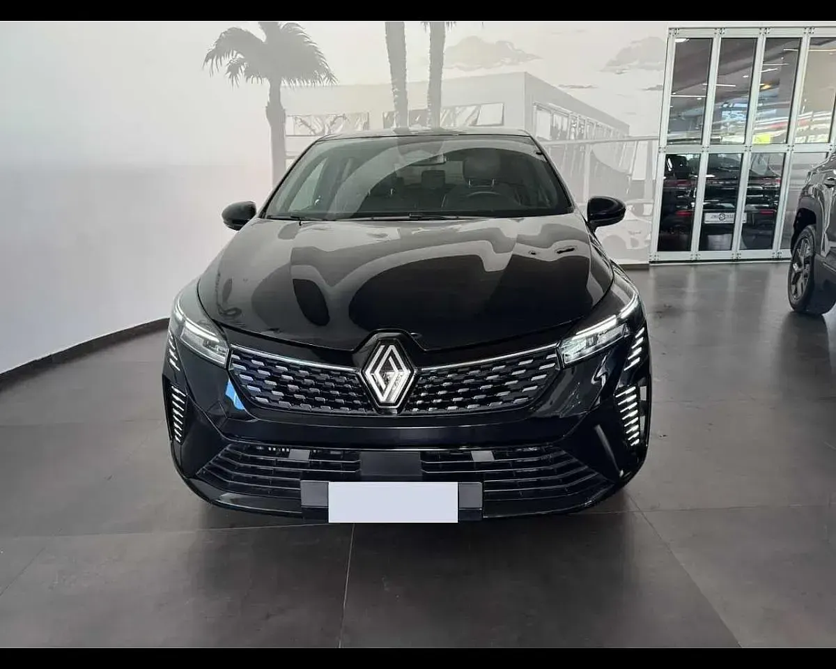 Usata Renault Clio Techno 91 CV (66 kW) 2025 Nero Utilitaria