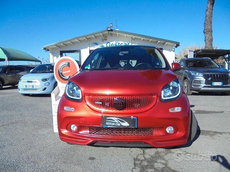 Usata Smart ForFour Brabus Xclusive 109 CV (80 kW) 2018 Rosso Utilitaria