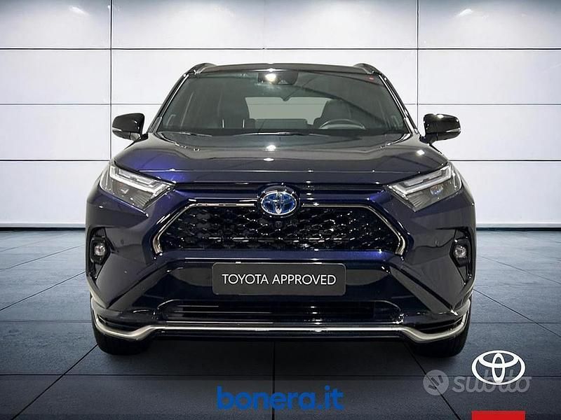 Usata Toyota RAV4 Hybrid Style 306 CV (225 kW) 2023 Blu SUV