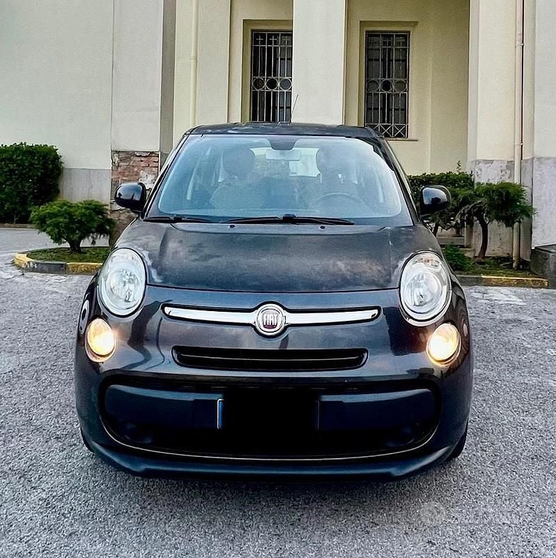 Usata Fiat 500L 80 CV (58 kW) 2015 Grigio Monovolume