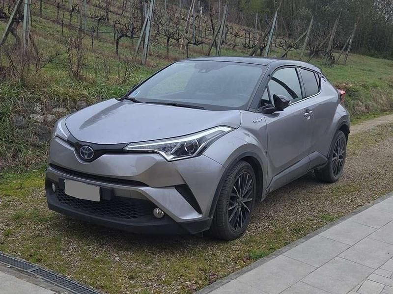 Usata Toyota C-HR Trend 98 CV (72 kW) 2018 Grigio SUV