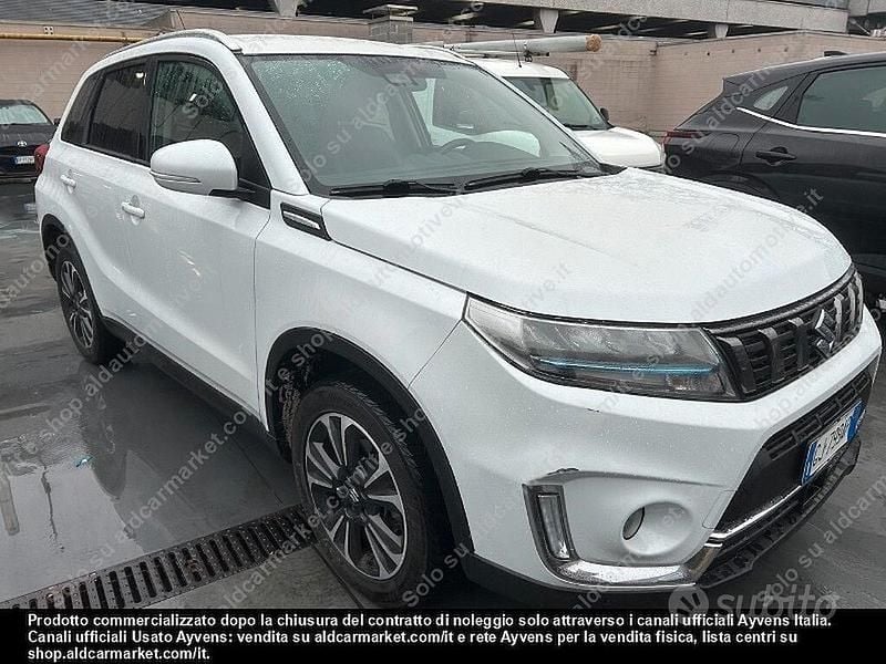 Usata Suzuki Vitara 129 CV (94 kW) 2022 Bianco Station wagon