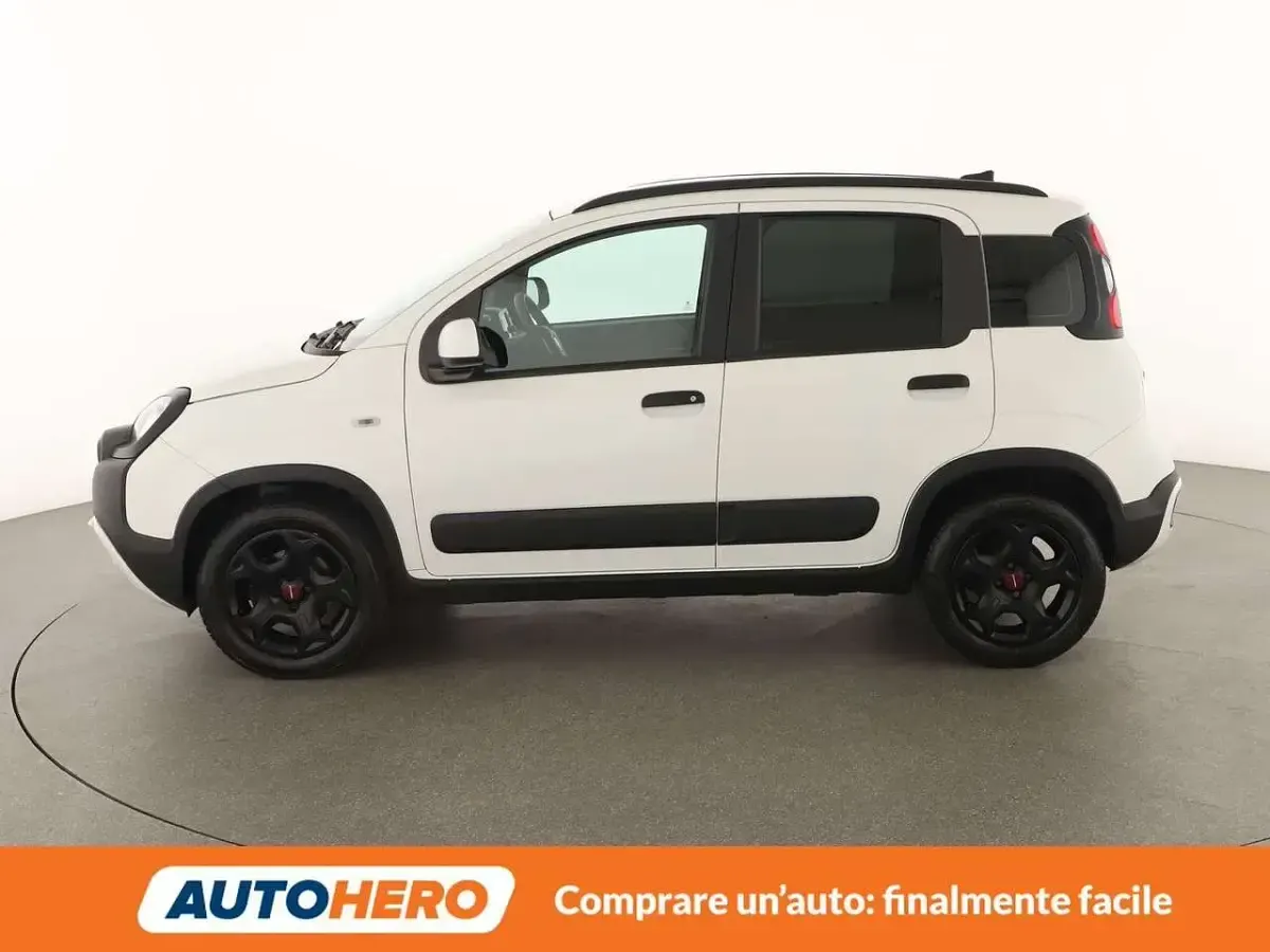 Usata Fiat Panda Cross Cross 69 CV (50 kW) 2023 Bianco Utilitaria