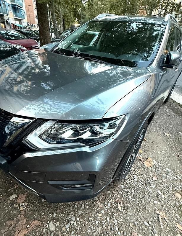 Usata Nissan X-Trail Tekna 177 CV (130 kW) 2017 Grigio SUV