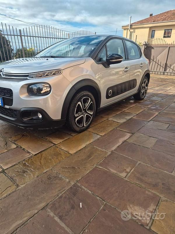 Usata Citroën C3 Shine 82 CV (60 kW) 2017 Grigio Berlina